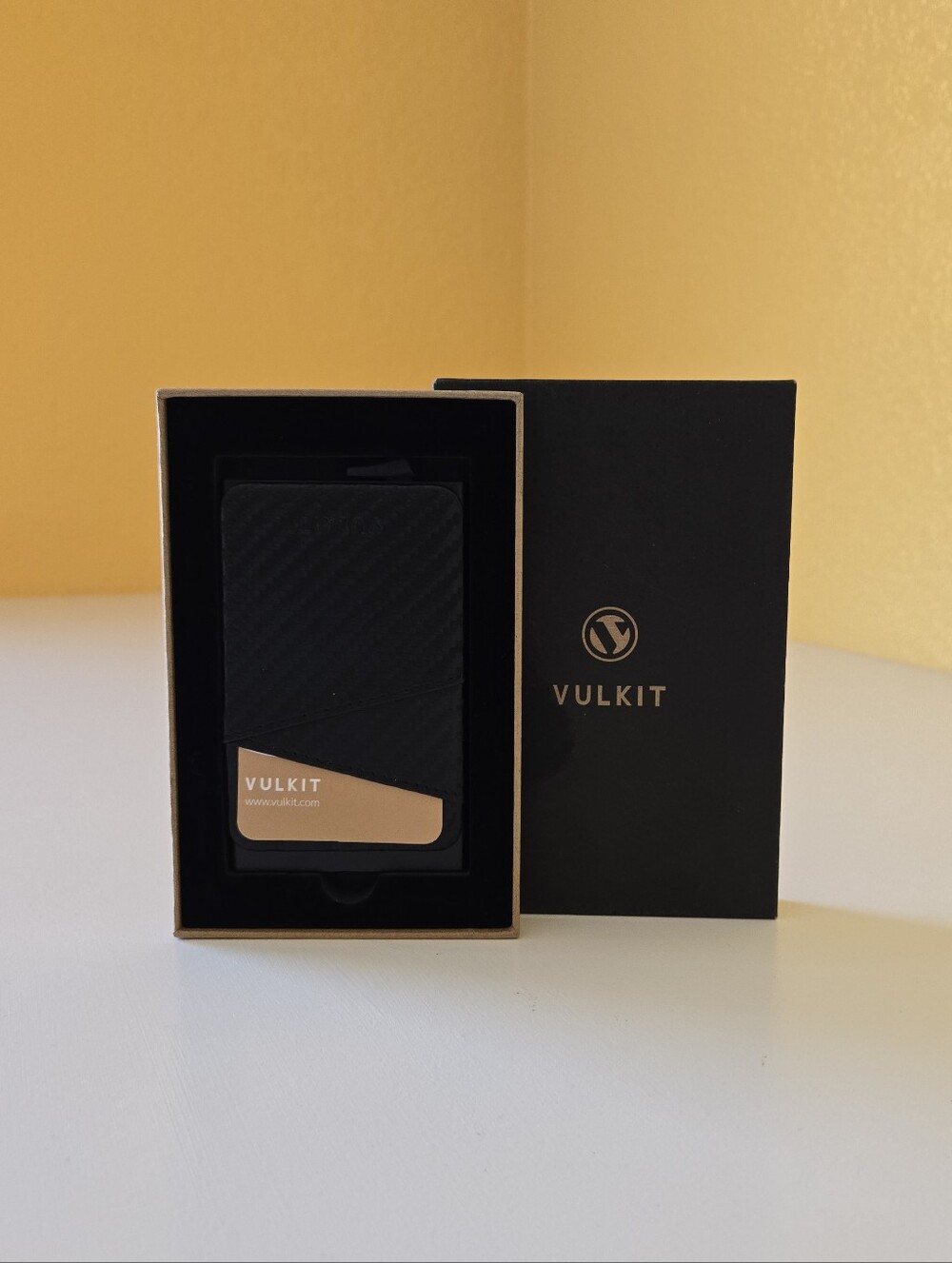 VULKIT Pop Up Men's Wallet, Slim Minimalist Credit Card Carbon Black